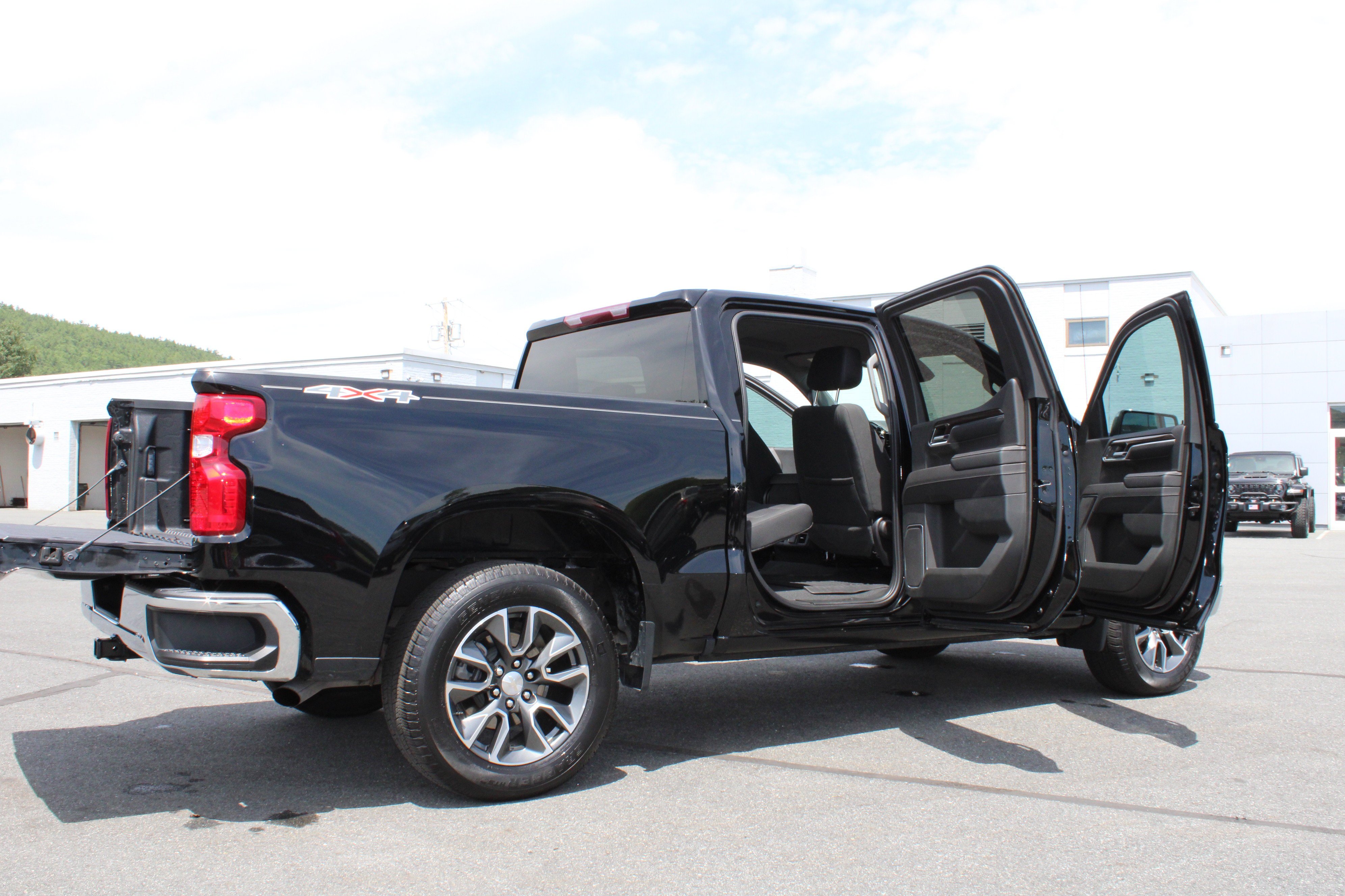 Used 2023 Black Chevrolet LT image 18