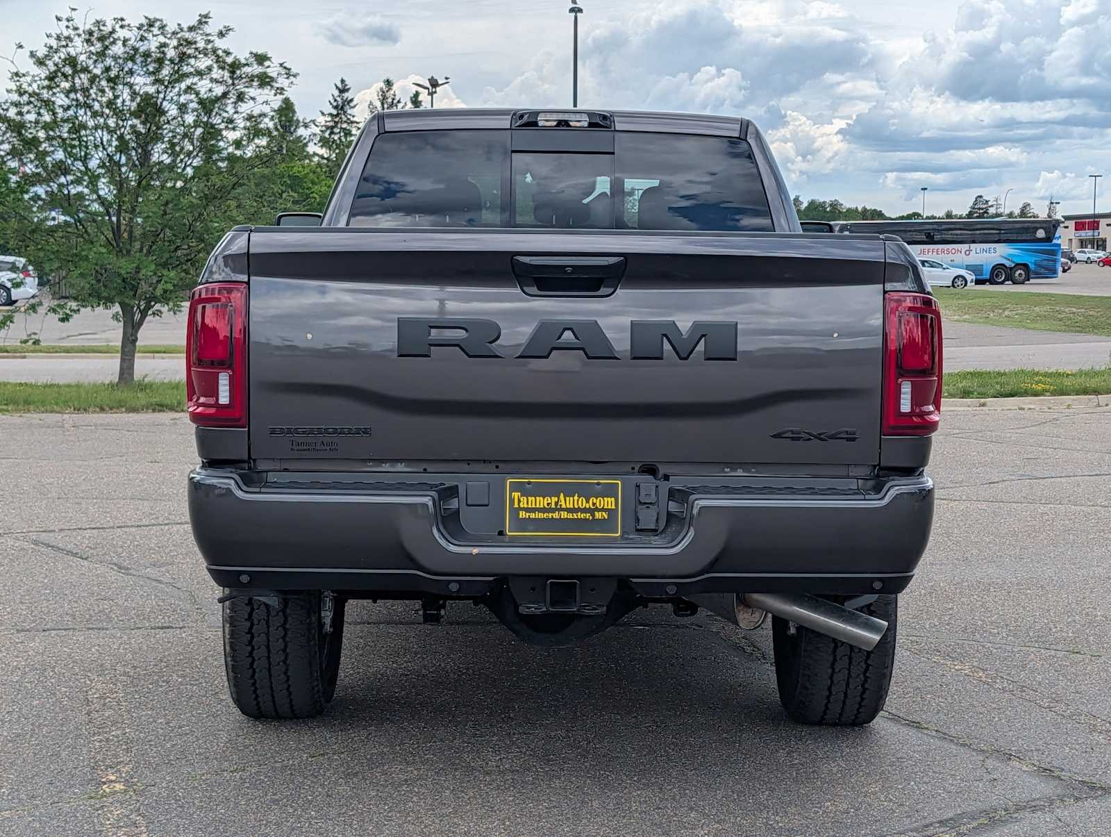 New 2026 Granite Crystal Metallic Clear-Coat Exterior Paint RAM Big Horn image 6