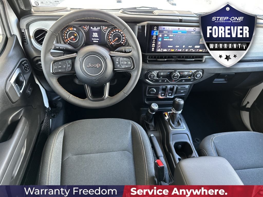 Used 2025 White Jeep Sport S image 15