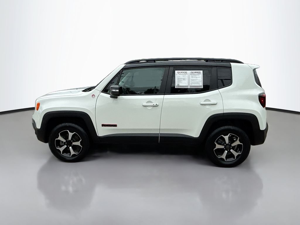 Certified Used 2019 Alpine White Clearcoat Jeep Trailhawk image 4