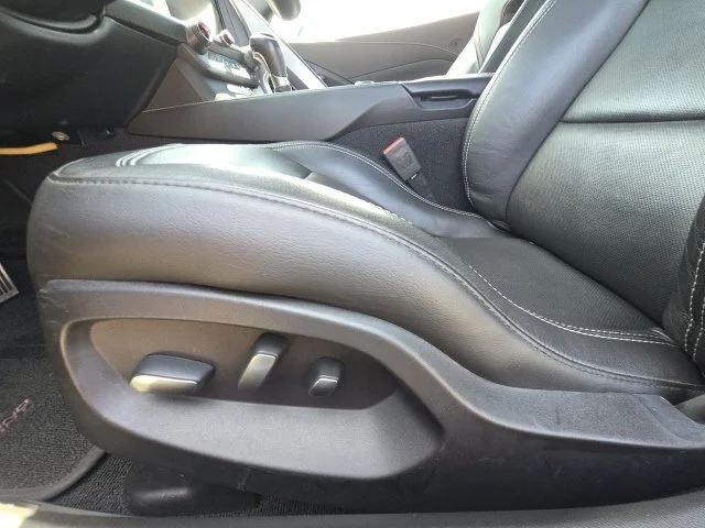 Used 2019 Gray Chevrolet Grand Sport image 24