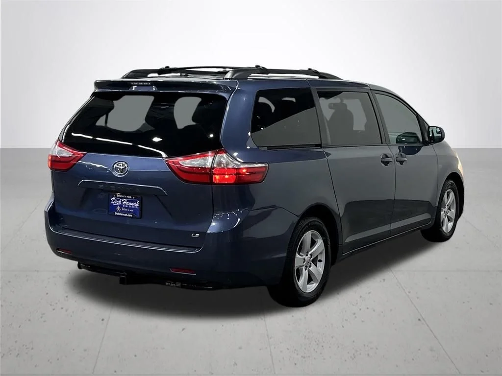 Used 2015 Blue Toyota LE image 10