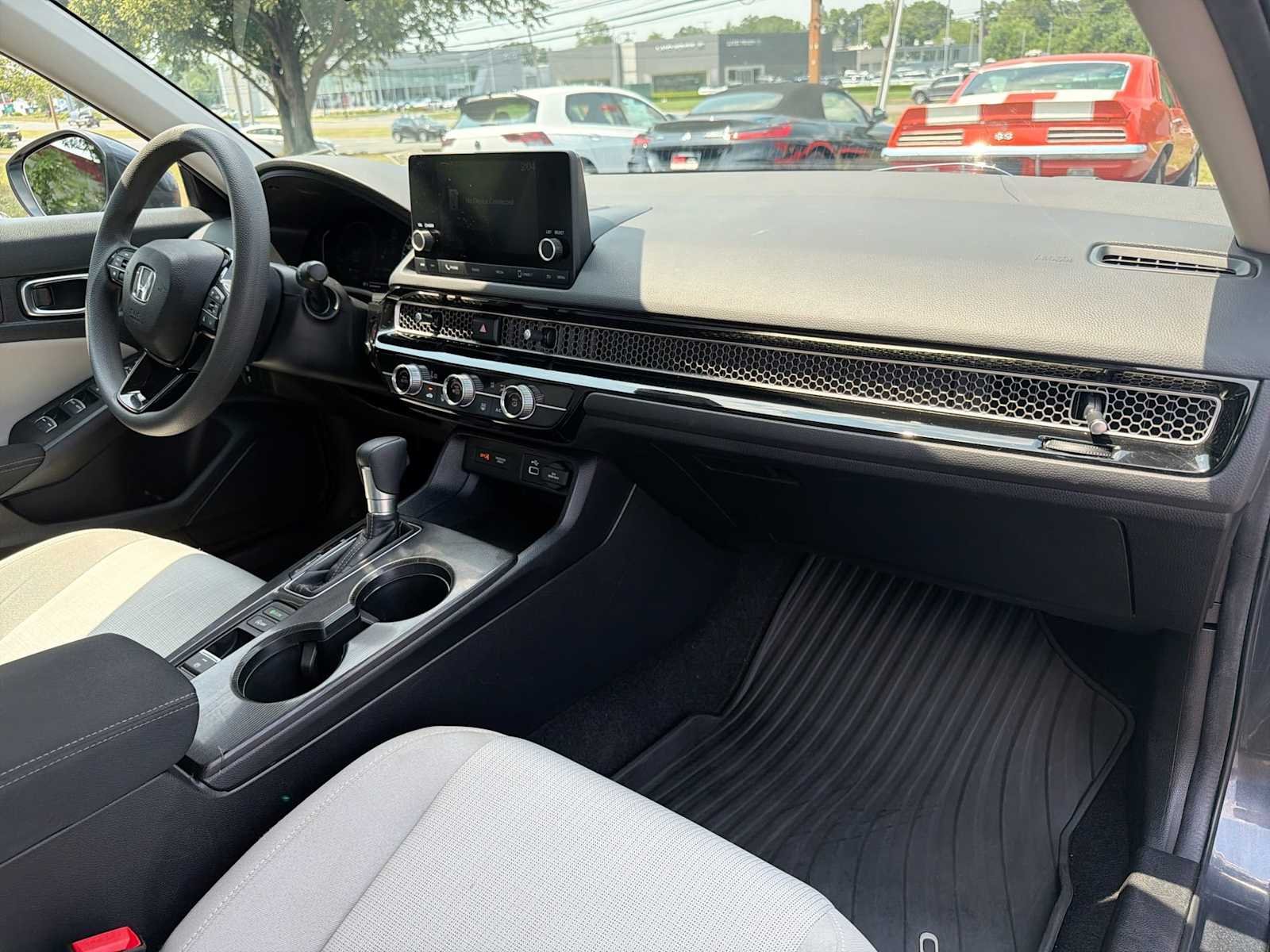 2024 Honda Civic LX - Photo 16