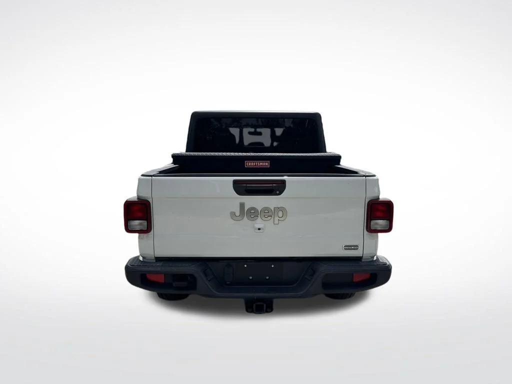 Used 2022 Bright White Clearcoat Jeep Overland image 7