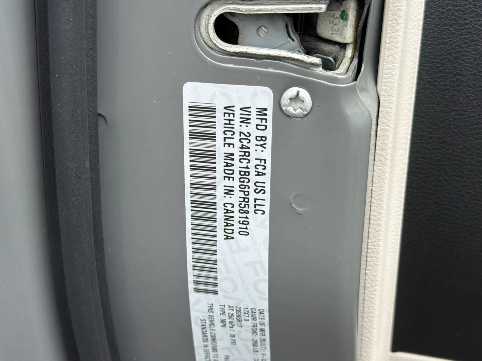 Used 2023 White Chrysler Touring L image 34