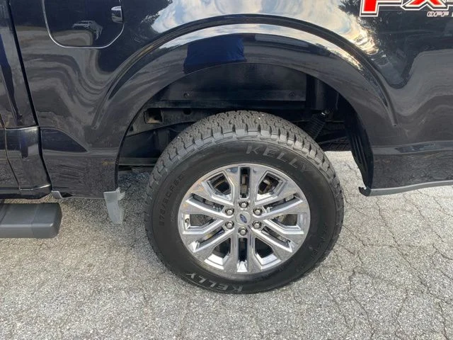 Used 2021 Agate Black Metallic Ford XLT image 38