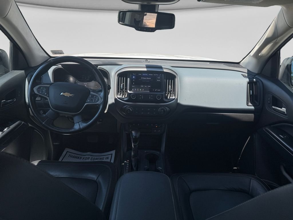 Used 2022 White Chevrolet Z71 image 15