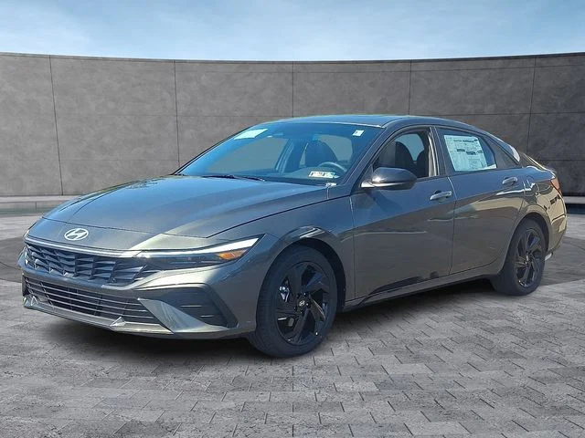 New 2026 Gray Hyundai SEL Sport image 4