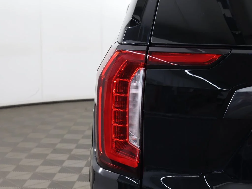 Used 2024 Onyx Black GMC Denali Ultimate image 21
