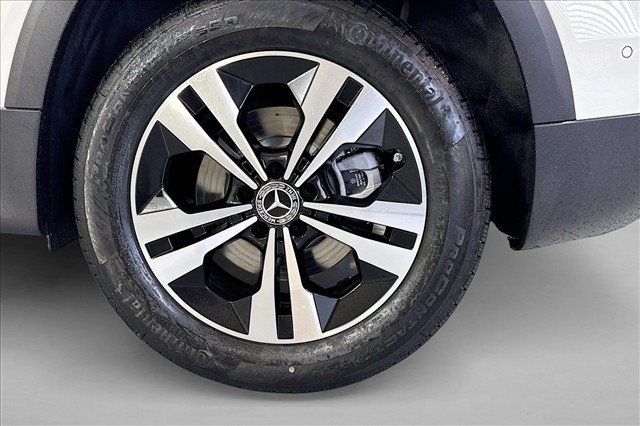 New 2026 Polar White Mercedes-Benz GLB 250 image 59