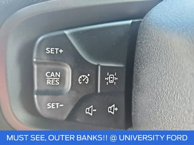 Used 2022 Green Ford Outer Banks image 16