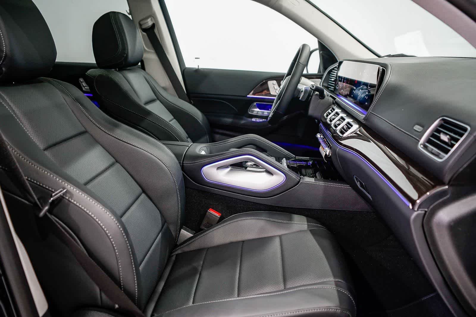 New 2026 Black Mercedes-Benz GLS 450 image 17
