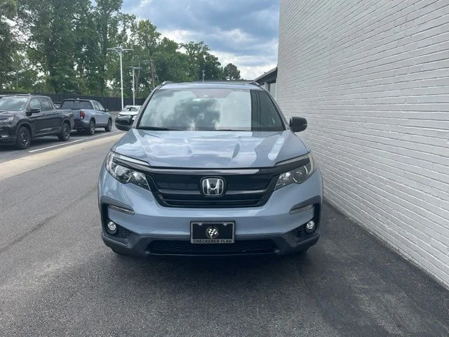 Used 2022 Sonic Gray Pearl Honda TrailSport image 1