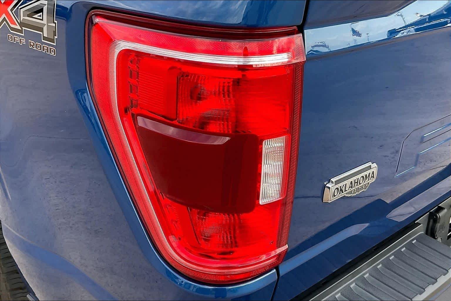 Used 2022 Atlas Blue Metallic Ford XLT image 27