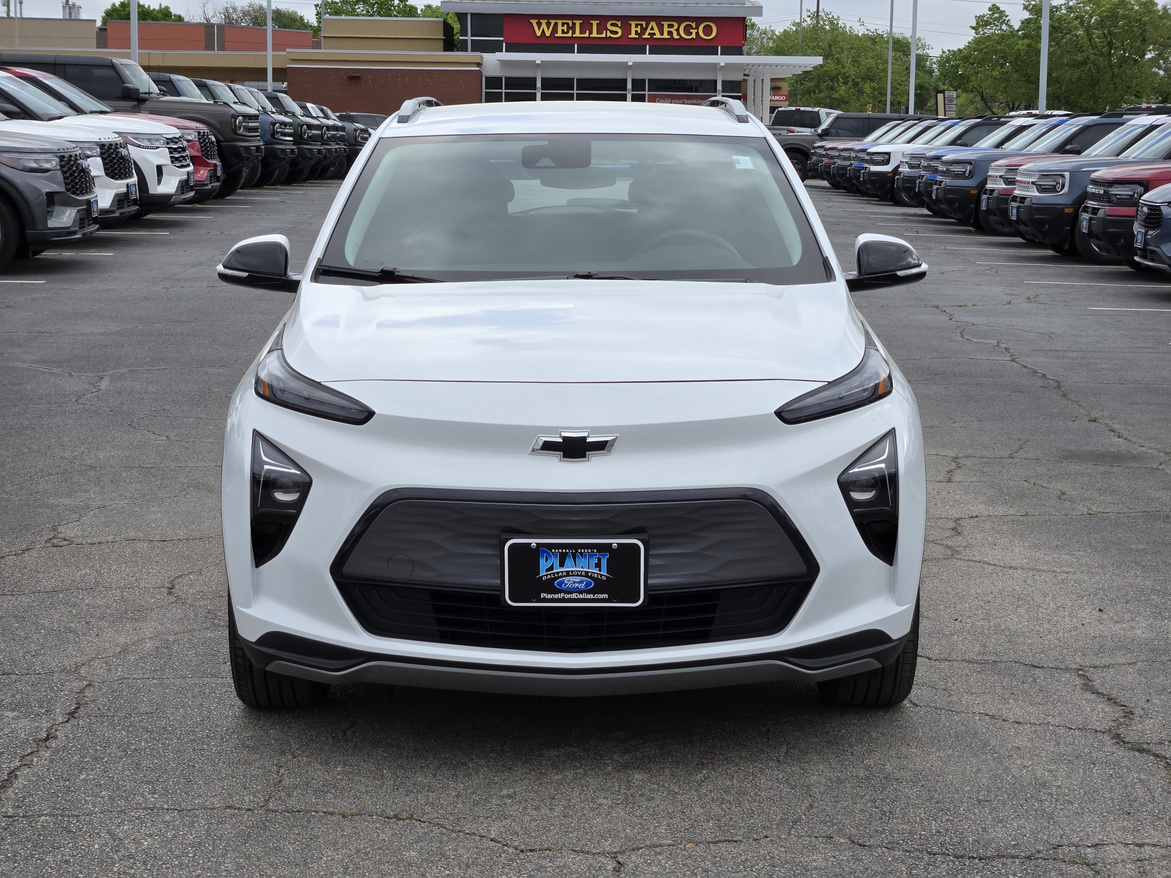 Used 2023 Chevrolet Bolt EUV LT with VIN 1G1FY6S06P4142822 for sale in Dallas, TX