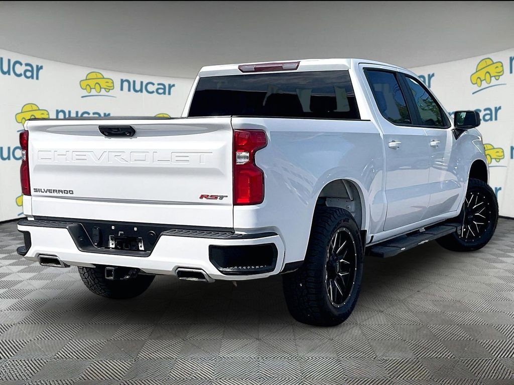 Used 2022 White Chevrolet RST image 6