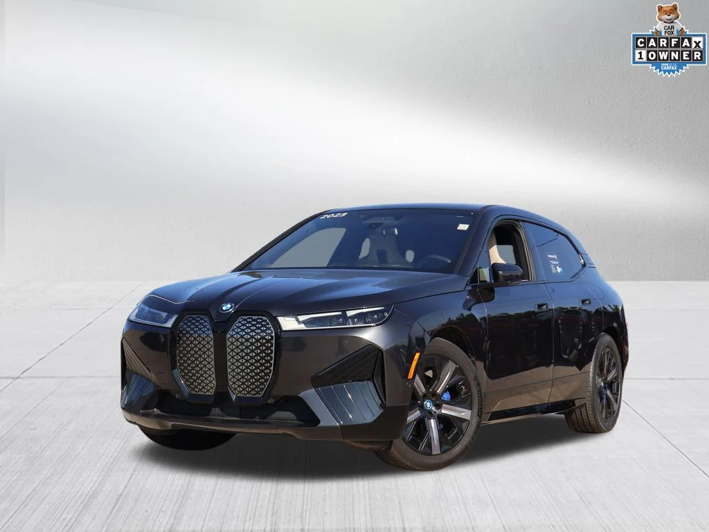 2023 BMW iX xDrive50's photo