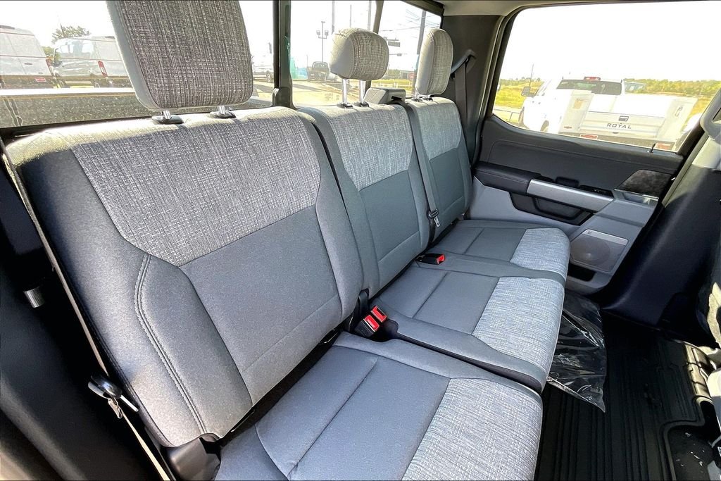 New 2026 Ford Super Duty F-250 XLT 4D Crew Cab