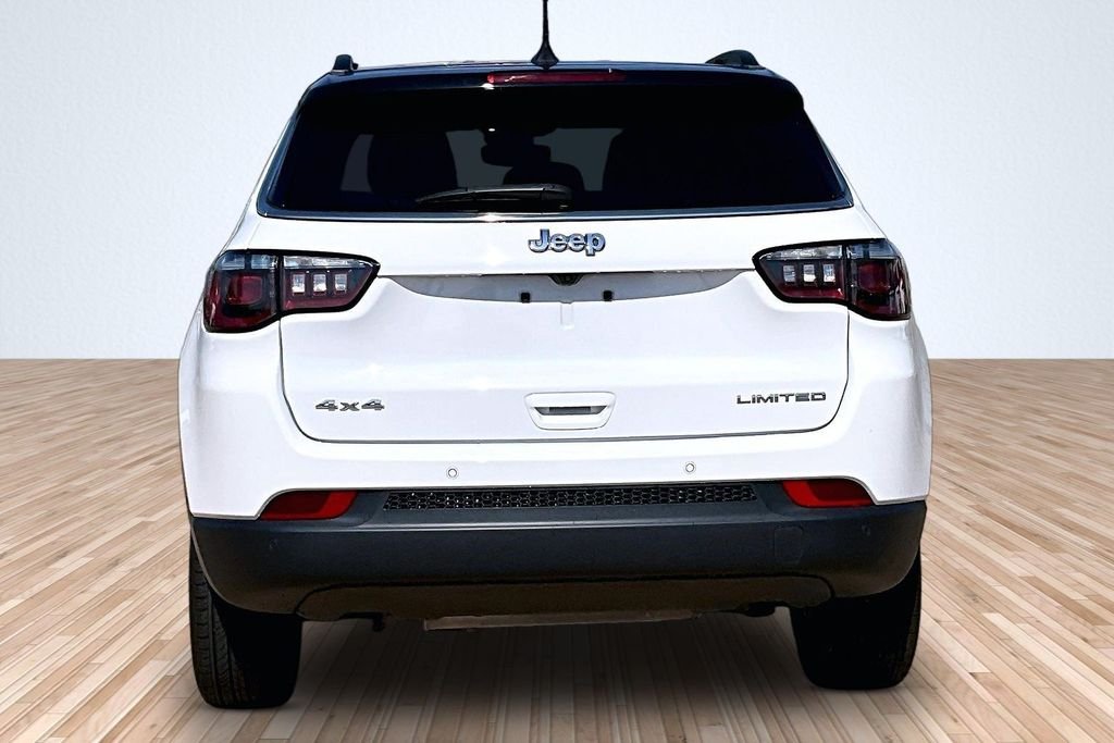 Used 2025 White Jeep Limited image 4