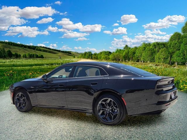 New 2026 Diamond Black Crystal Pearlcoat Dodge R/T image 4
