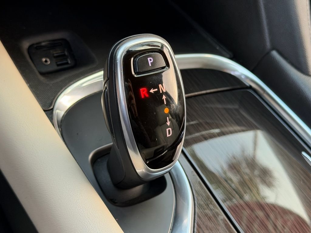Used 2021 White Buick Premium Group image 23