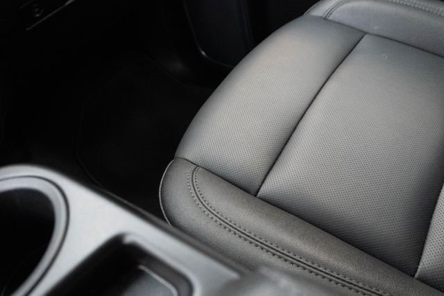Used 2026 White GMC SLT image 23