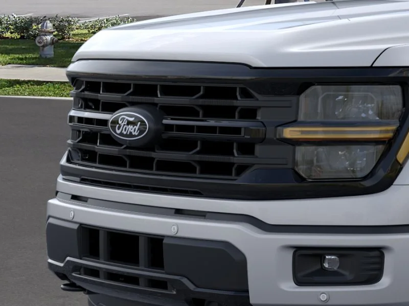 New 2026 Iconic Silver Metallic Ford XLT image 40