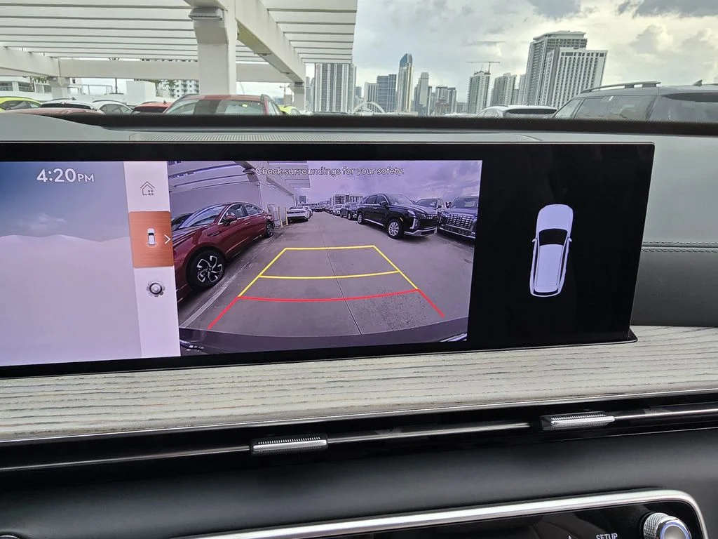 New 2027 Silver Genesis 2.5T Select image 19