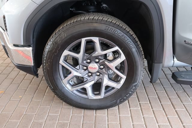 2026 GMC Sierra 1500 SLE - Photo 11