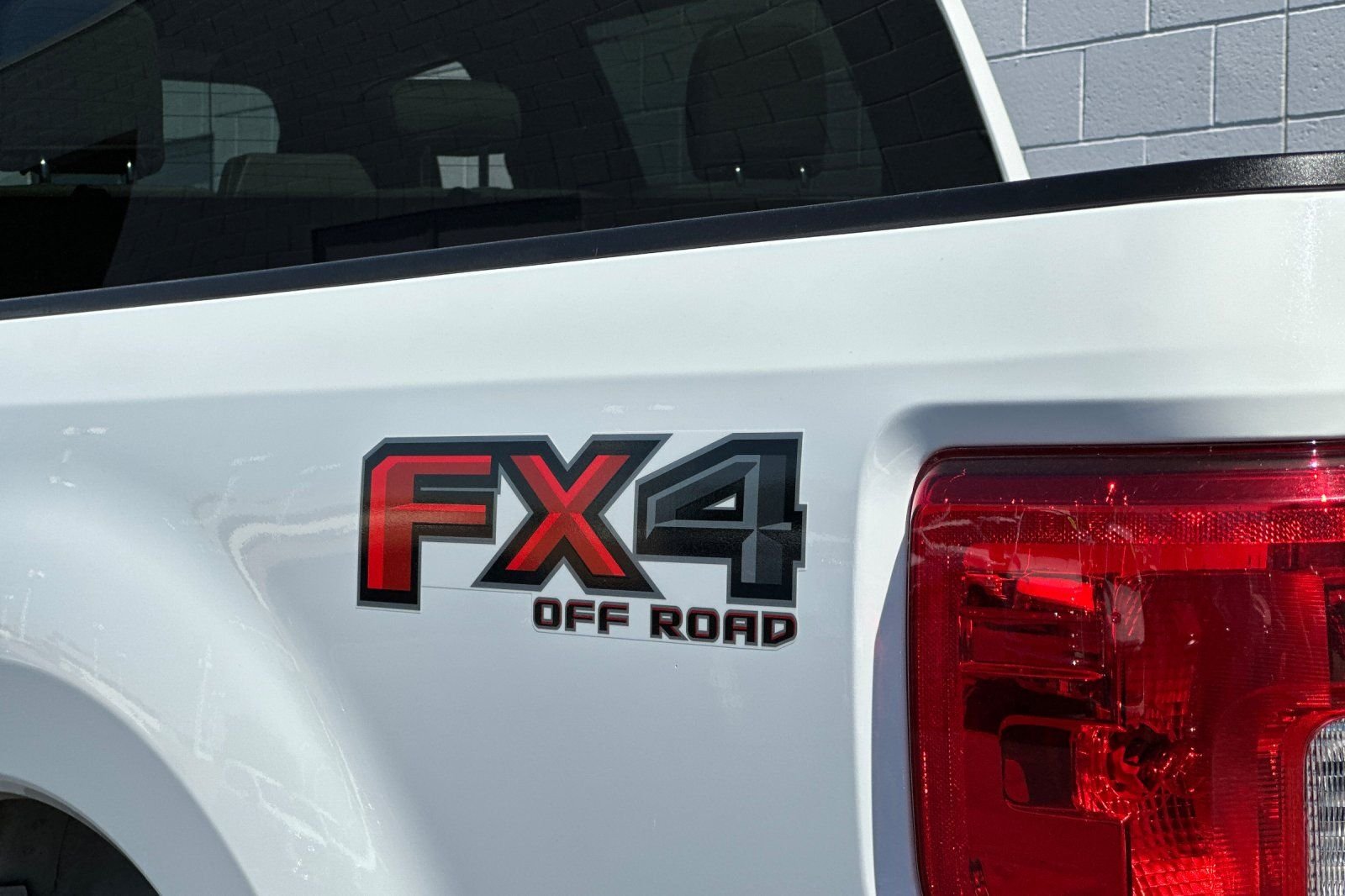 Used 2019 White Ford XLT image 29
