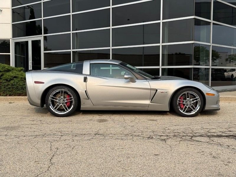 Used 2006 Machine Silver Metallic Chevrolet Z06 image 2