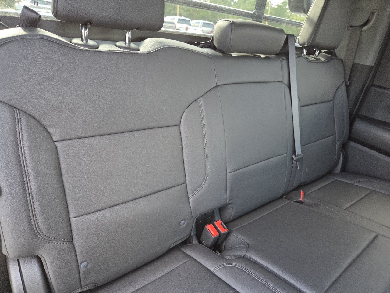 2025 GMC Sierra 3500 Chassis Cab Pro - Photo 22