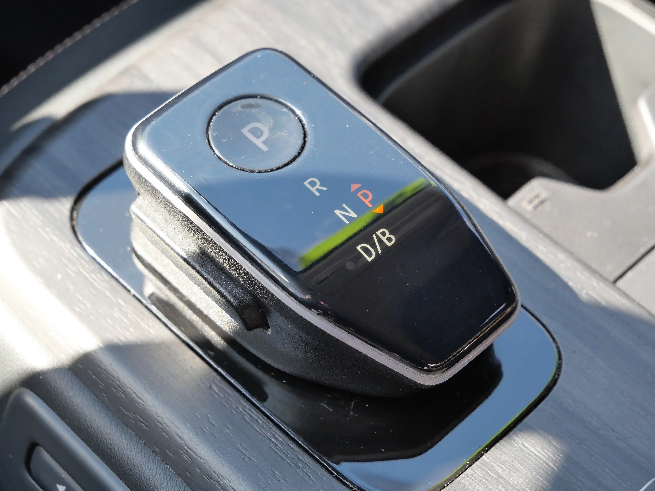 Used 2023 Gun Metallic Nissan ENGAGE image 26