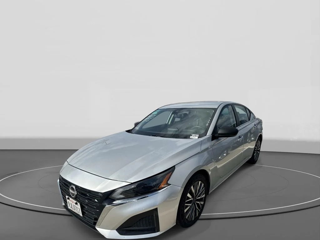 2024 Nissan Altima 2.5 SV's photo