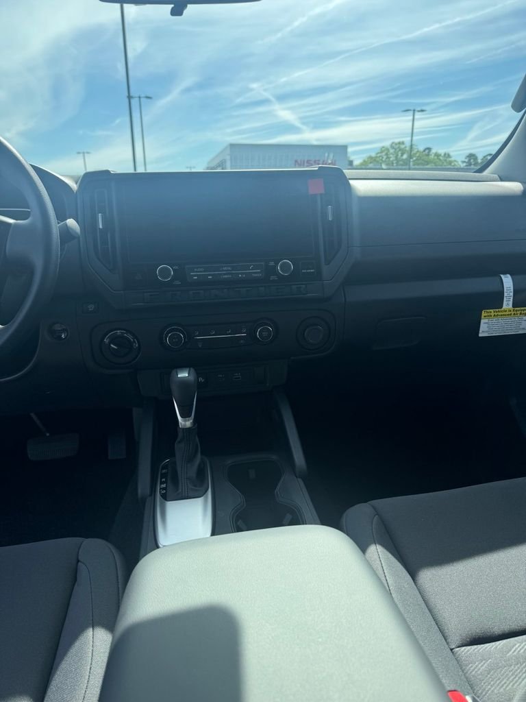 New 2026 Glacier White Nissan King Cab® S image 12