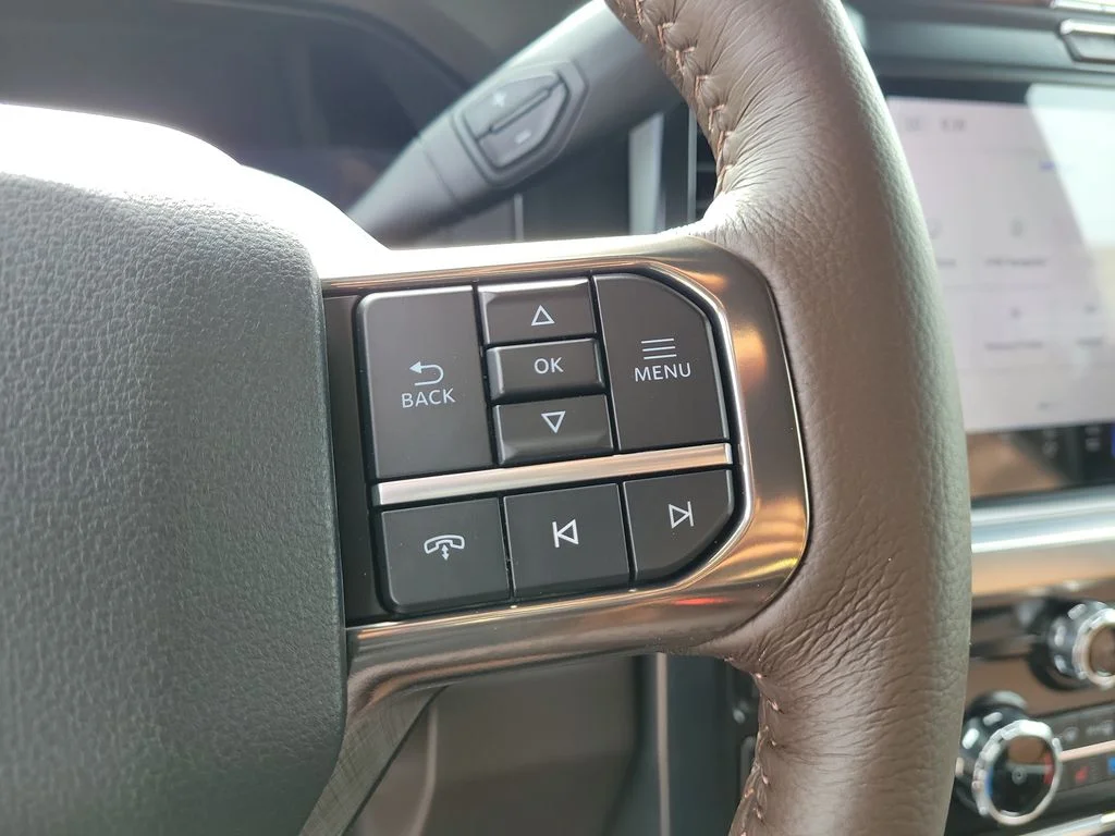 New 2026 Glacier Gray Metallic Tri-Coat Ford F-250® King Ranch® image 17