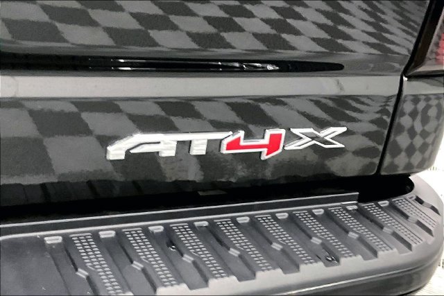 Used 2026 Onyx Black GMC AT4X image 9