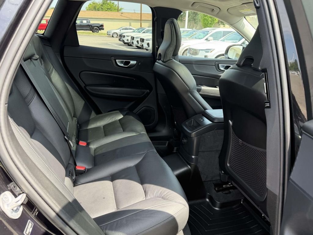 Used 2024 Black Volvo T8 Plus Dark Theme image 13