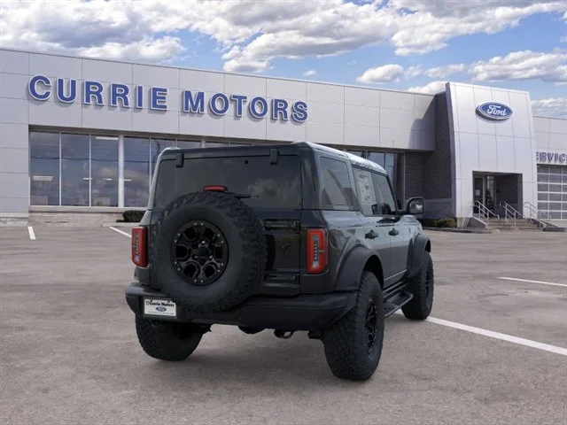 New 2026 Shadow Black Ford Badlands image 8