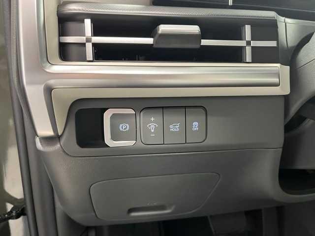 New 2025 Rockwood Green Hyundai SEL AWD image 28
