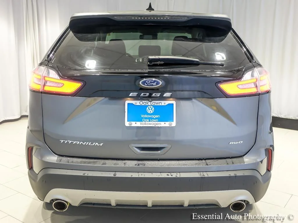 2023 Ford Edge Titanium - Photo 8
