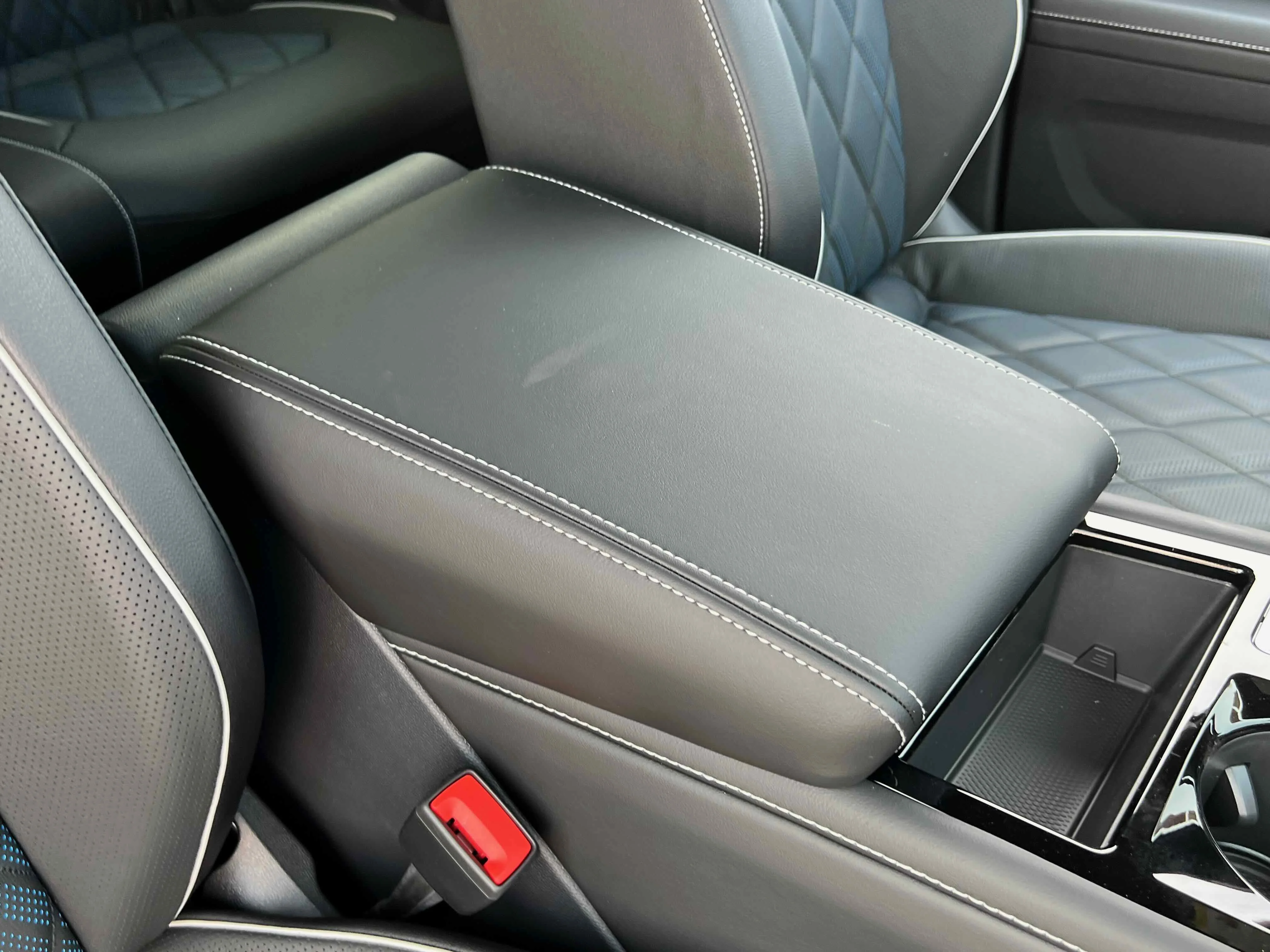 New 2026 Gray Volkswagen 2.0T SEL Premium R-Line image 25