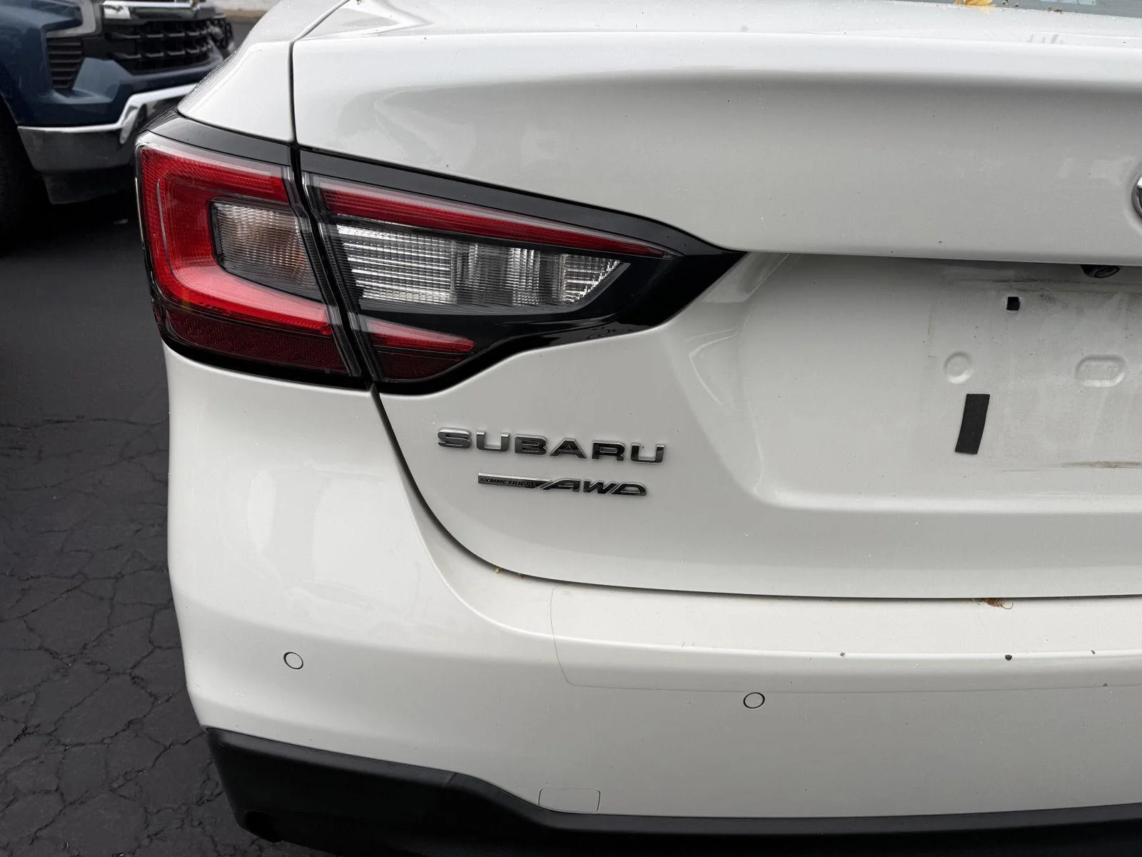 Used 2022 Wh Subaru Limited image 8