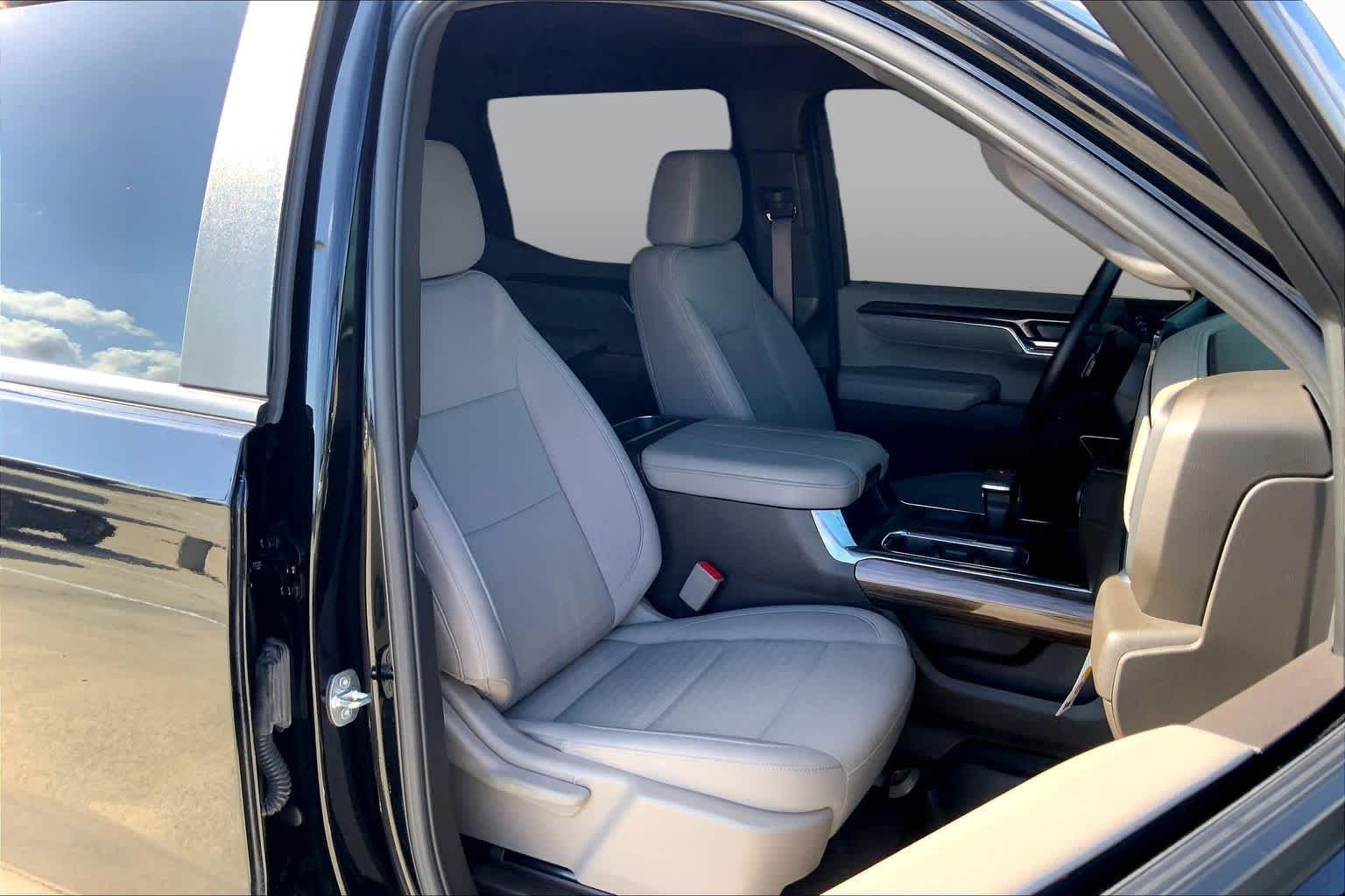 Used 2024 Black Chevrolet RST image 9