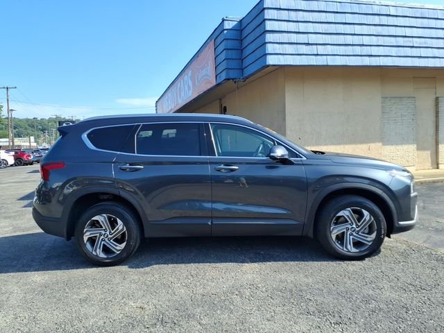 Used 2023 Gray Hyundai SEL image 3