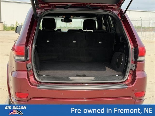 Used 2020 Velvet Red Pearlcoat Jeep Altitude image 5