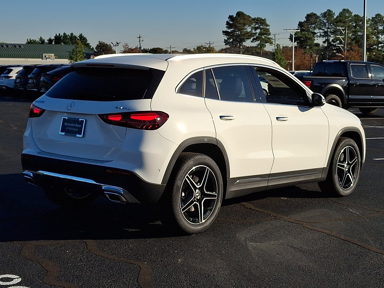 New 2026 Polar White Mercedes-Benz GLA 250 image 6