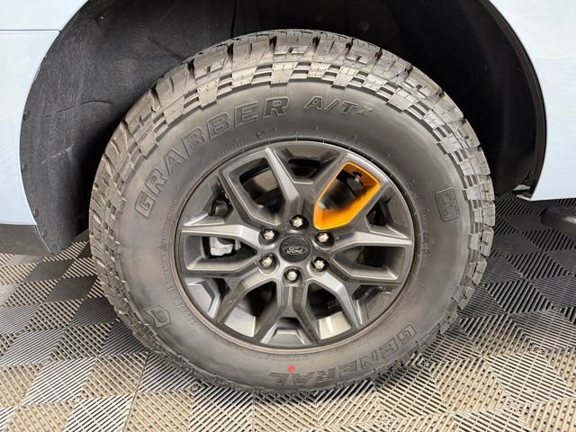 New 2026 Glacier Gray Metallic Tri-Coat Ford Tremor® image 46