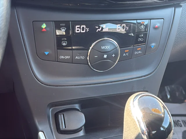 Used 2019 Gray Nissan SV image 21