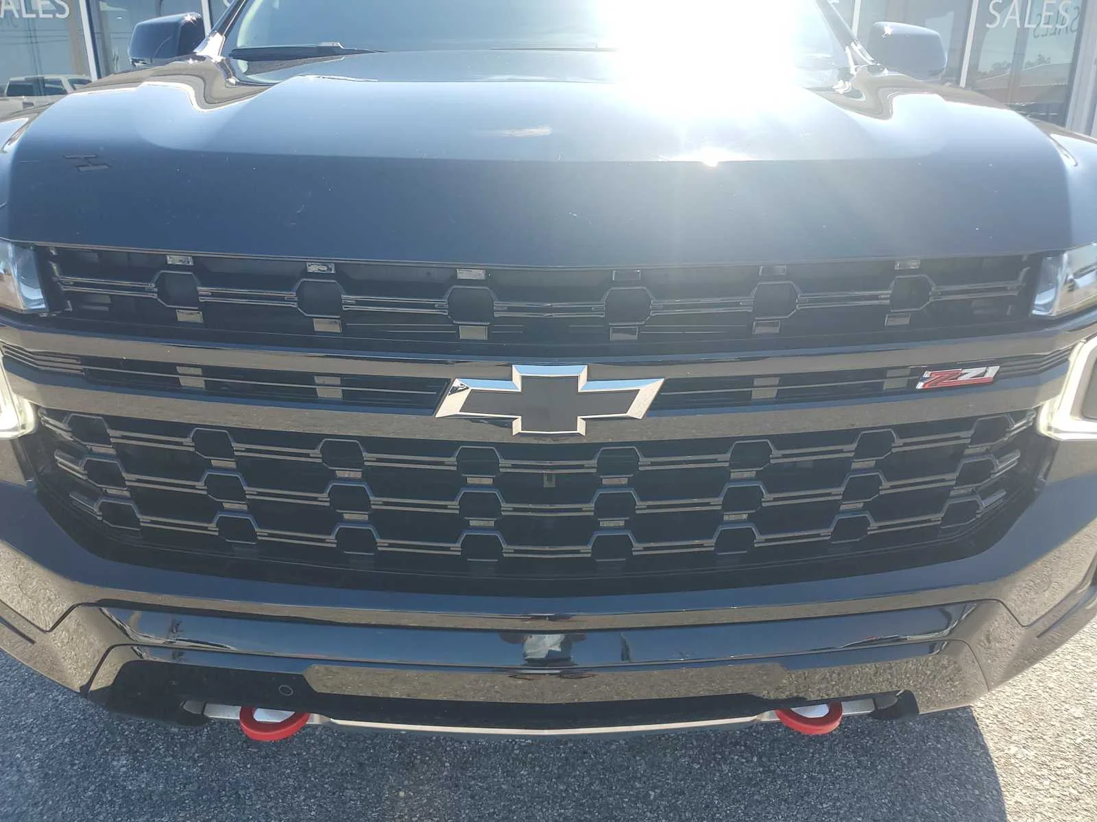 Used 2023 BLACK Chevrolet Z71 image 12